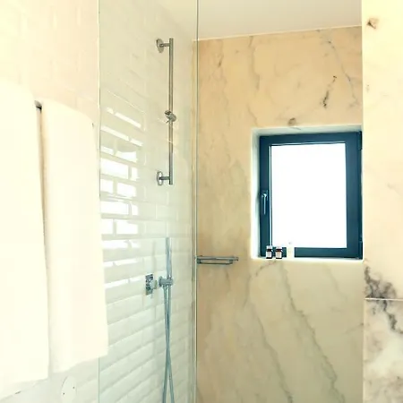 Invicta Ii 포르투